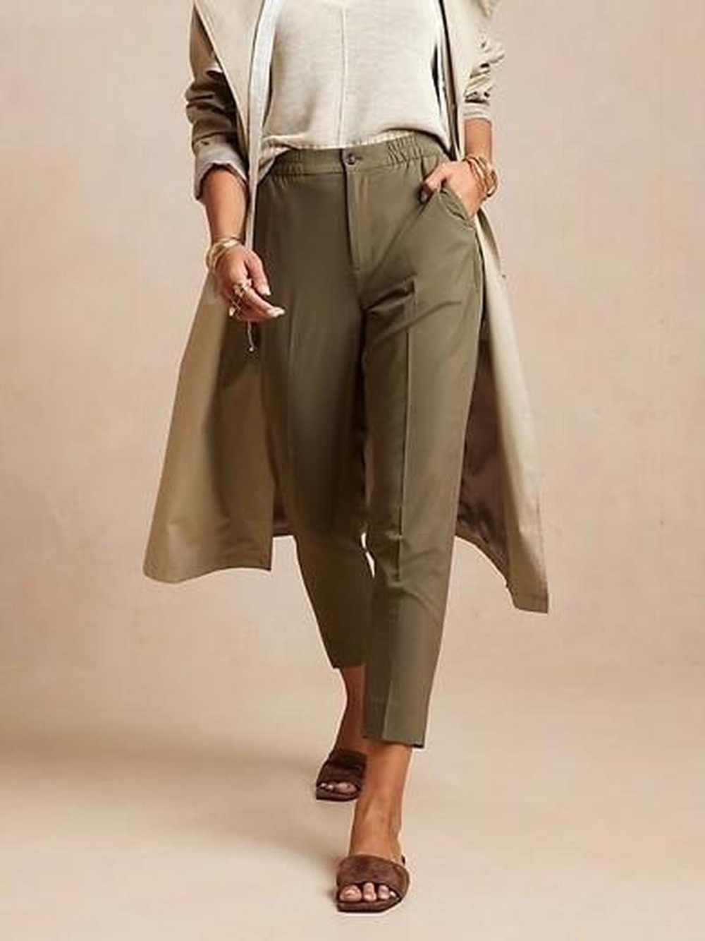Banana Republic Factory Olive Cropped Tailored Pants - Airstretch